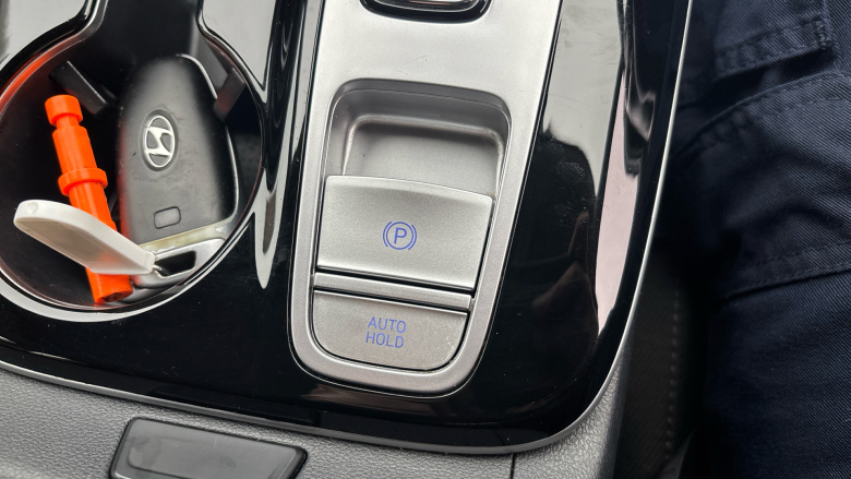 Hyundai TUCSON 1.6 TGDi Hybrid 230 Premium 5dr 2WD Auto Hybrid Estate